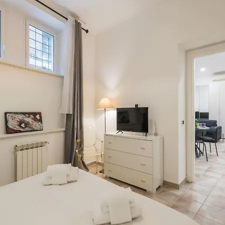The Rent - Gorgeous One-bedroom Near Piazza Di Spagna Lägenhet *