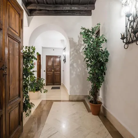 The Rent - Gorgeous One-bedroom Near Piazza Di Spagna Rom